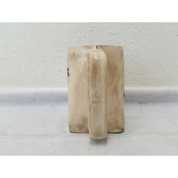 Mara Stoneware 12-Ounce Mug Brown/Tan Petroglyph Figure-Square Base - Picture 7 of 10